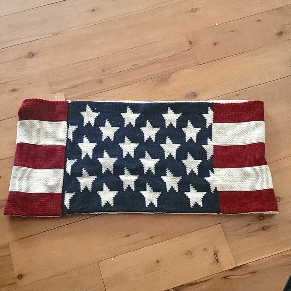 Knit American Flag Scarf
